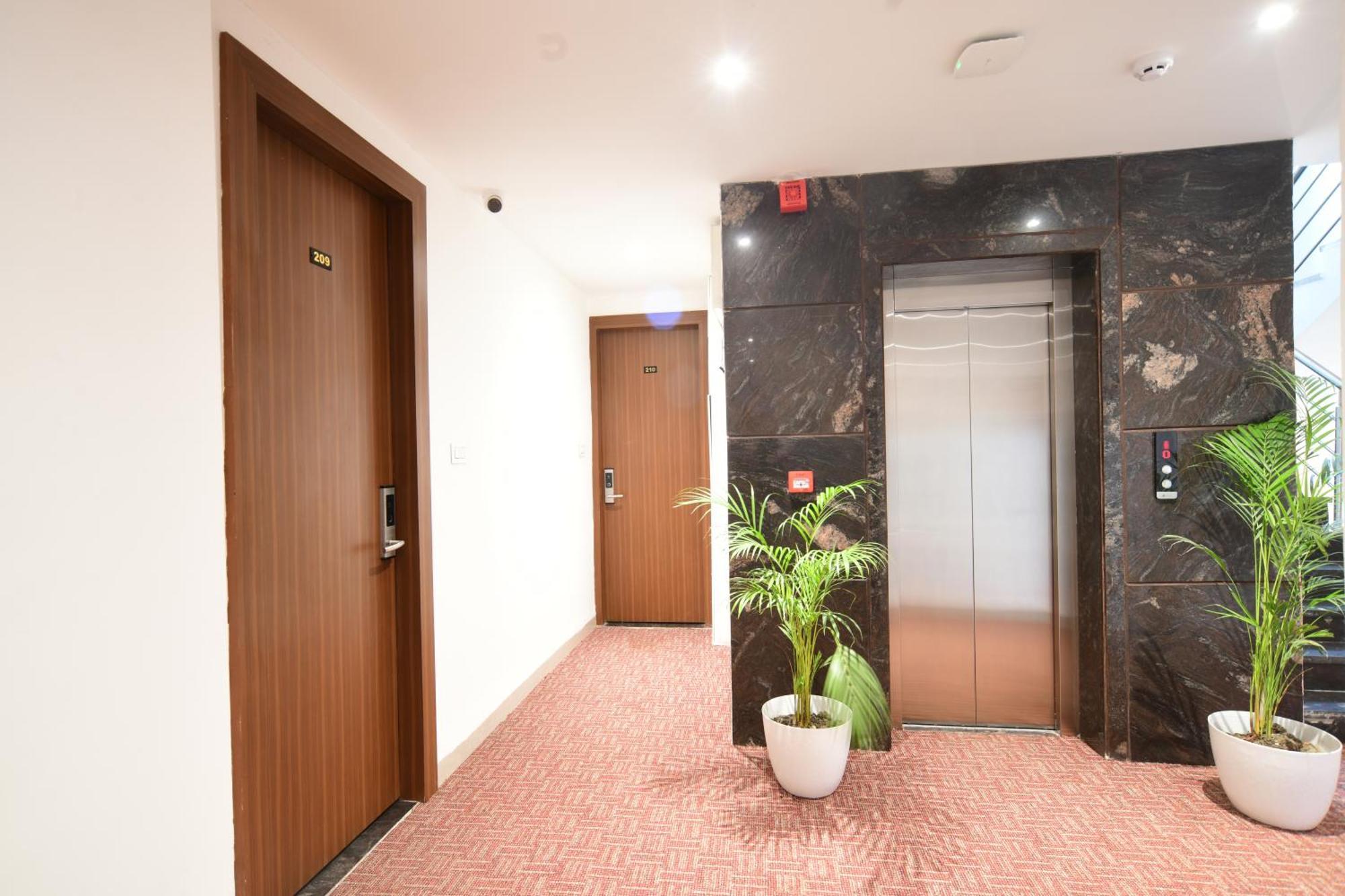 Aceotel Premier, Vijay Nagar Indore Exterior photo